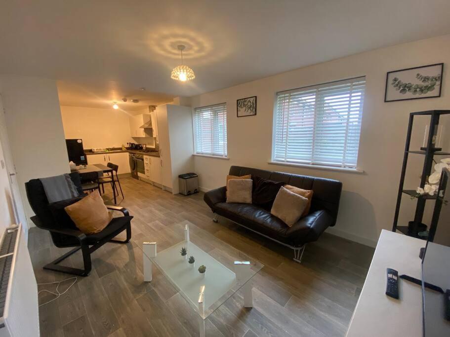 2 Bedroom Private Spacious Apartment In West Midlands Birmingham Exterior foto